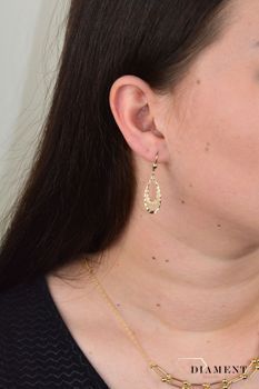 Złote kolczyki wiszące ażurowe łezki KL 9518. Złote kolczyki inspirowane ponadczasowym ażurowym motywem. Wyjątkowa biżuteria tworzona z pasji (3).JPG